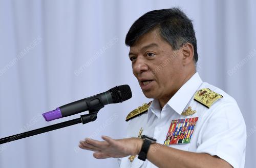 KL27_08102018_TLDM_BN201810070187