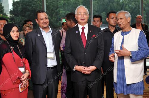 KL27_08112013_PM_SUMMIT