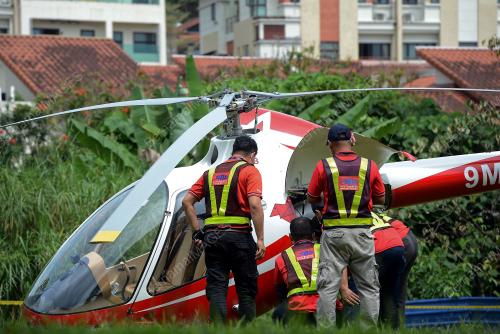 HELIKOPTER TERHEMPAS TAMAN MELAWATI