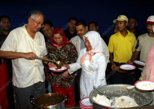 NAJIB TUN RAZAK