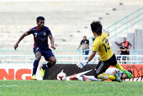 KL27_09062014_BOLA