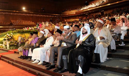 KL27_09062015_AGONG