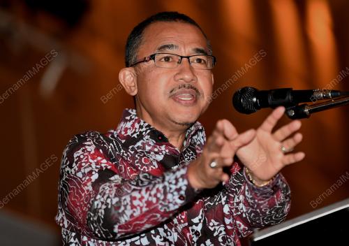 DATUK DR NOOR AZMI GHAZALI