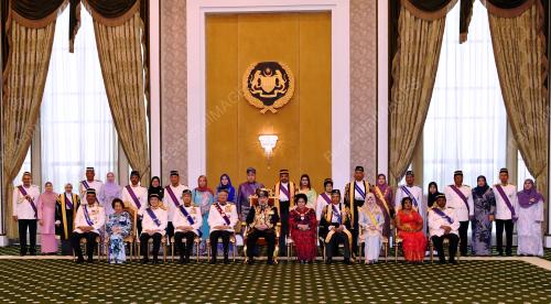 KL27_09092017_AGONG
