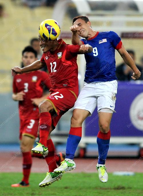 KL27_09122012_AFF_CUP