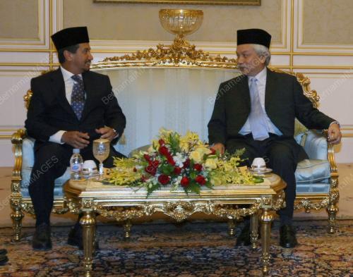 TUANKU MIZAN ZAINAL ABIDIN