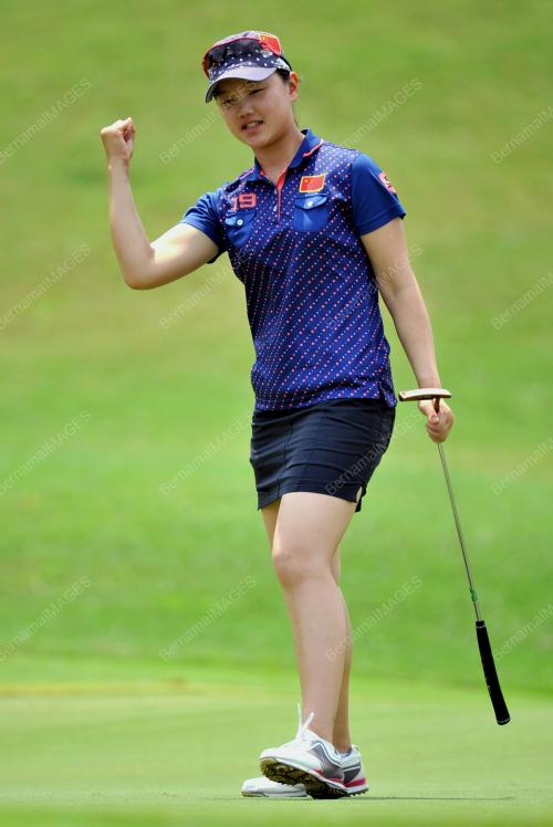 KL27_10042014_GOLF