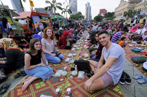 KL27_10062017_IFTARKL