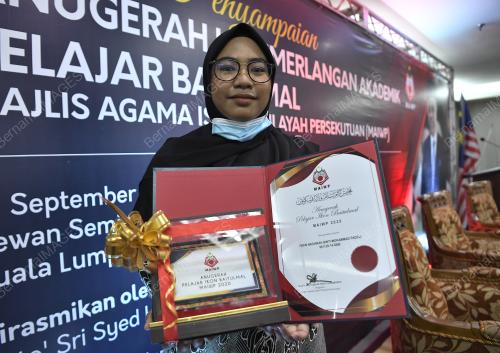 FATIN NADHIRAH MOHAMMAD FADZLI