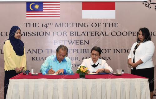 KL27_10102015_JCBC