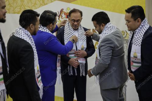 DATUK SERI ANWAR IBRAHIM
