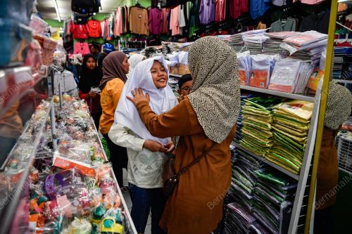 PERSIAPAN KELENGKAPAN SEKOLAH 2025