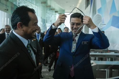 DATUK SERI MOHAMED AZMIN ALI