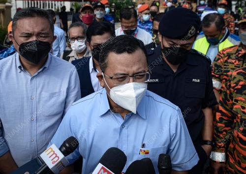 DATUK SERI AMIRUDIN SHARI