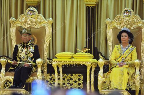 KL27_11042012_AGONG_TABAL