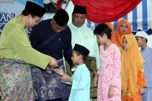 AHMAD ZAHID HAMIDI