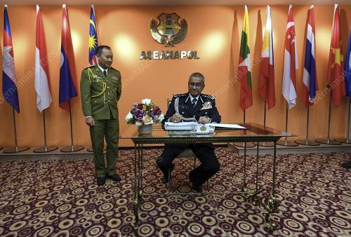 KL27_12012018_ASEANAPOL_BN201801115833