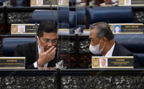 TAN SRI MUHYIDDIN YASSIN