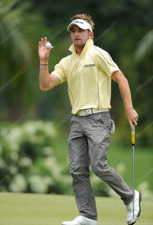 KL27_13042012_GOLF