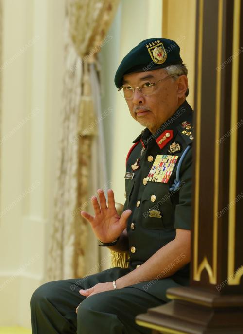 AL-SULTAN ABDULLAH RI'AYATUDDIN AL-MUSTAFA BILLAH SHAH