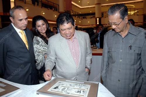 TUN MAHATHIR MOHAMAD