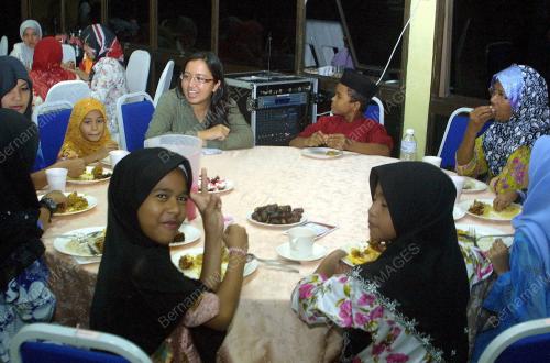 MAJLIS BERBUKA BERSAMA BERNAMA