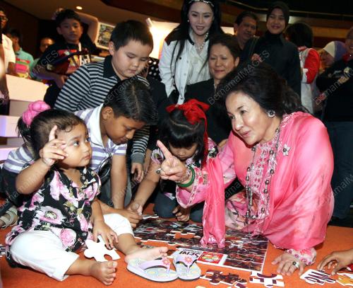 ROSMAH MANSOR