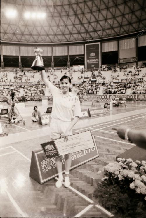 BADMINTON TERBUKA