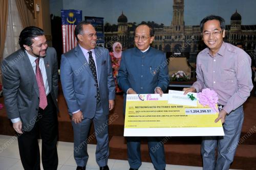 KL27_15082012_RAIS_YATIM