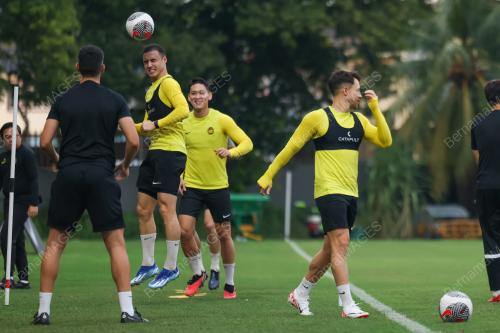 LATIHAN PASUKAN MALAYSIA