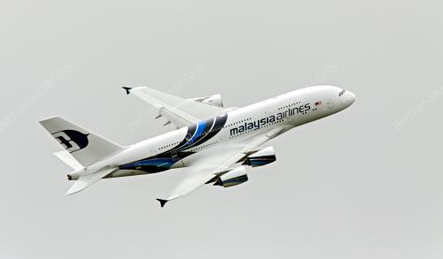 KL27_15112012_AIRBUS_A380