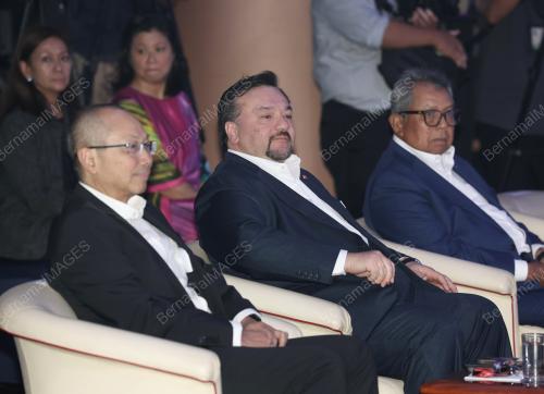 SENATOR DATUK SERI AMIR HAMZAH AZIZAN