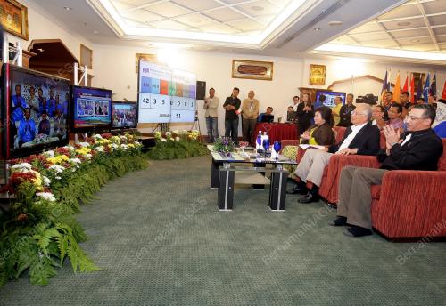 DATUK SERI MOHD NAJIB TUN ABDUL RAZAK