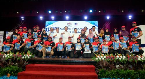 KL27_16052017_ISMAIL_BN197001013647
