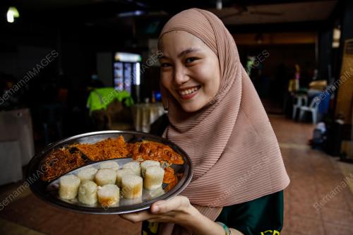 LEMANG DAUN LEREK