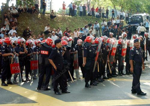 POLIS_KAWALAN