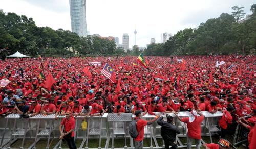 KL27_16092015_PERHIMPUNAN