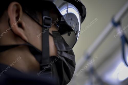 TINJAUAN SMART HELMET DIGUNAKAN OLEH PENGUATKUASA KTMB