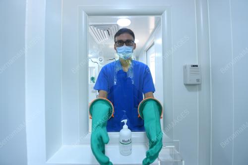 COMBAT CORONA VIRUS MOBILE TEST UNIT