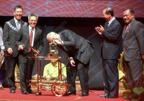 KL27_17062014_PERSATUAN