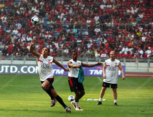 MANCHESTER UNITED