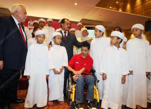 JAMIL KHIR BAHAROM