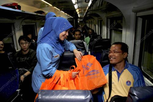 KTM_PEK BERBUKA PUASA