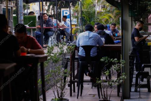 DINE-IN DI RESTORAN DIBENARKAN MENGIKUT KELUASAN MEJA - PKP