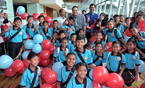 KL27_18112012_PERSIDANGAN
