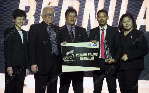 KL27_18122015_BOLASEPAK