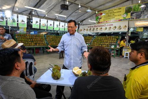 KL27_18122017_DURIAN