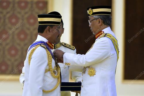 KL27_19022019_AGONG_BN201902160755