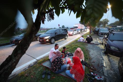 TINJAUAN LEBUHRAYA PLUS