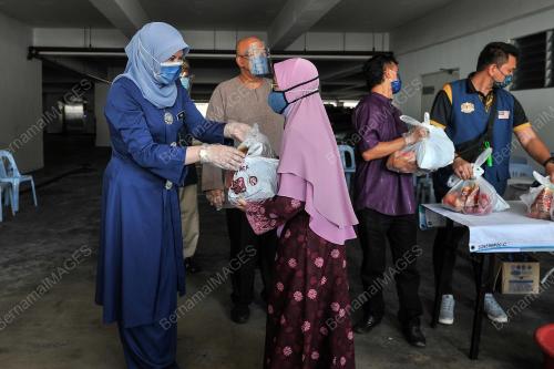 DATUK SERI RINA MOHD HARUN